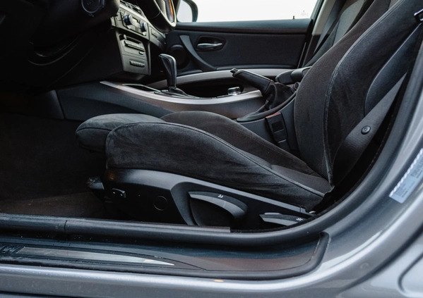 BMW Seria 3 cena 39900 przebieg: 181000, rok produkcji 2009 z Lewin Brzeski małe 529